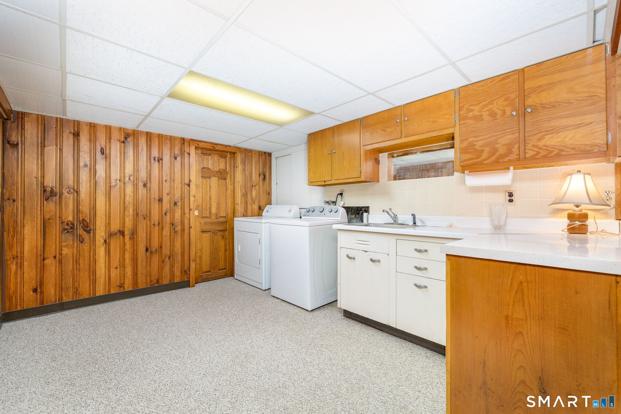 28 Dix Road Wethersfield CT 06109