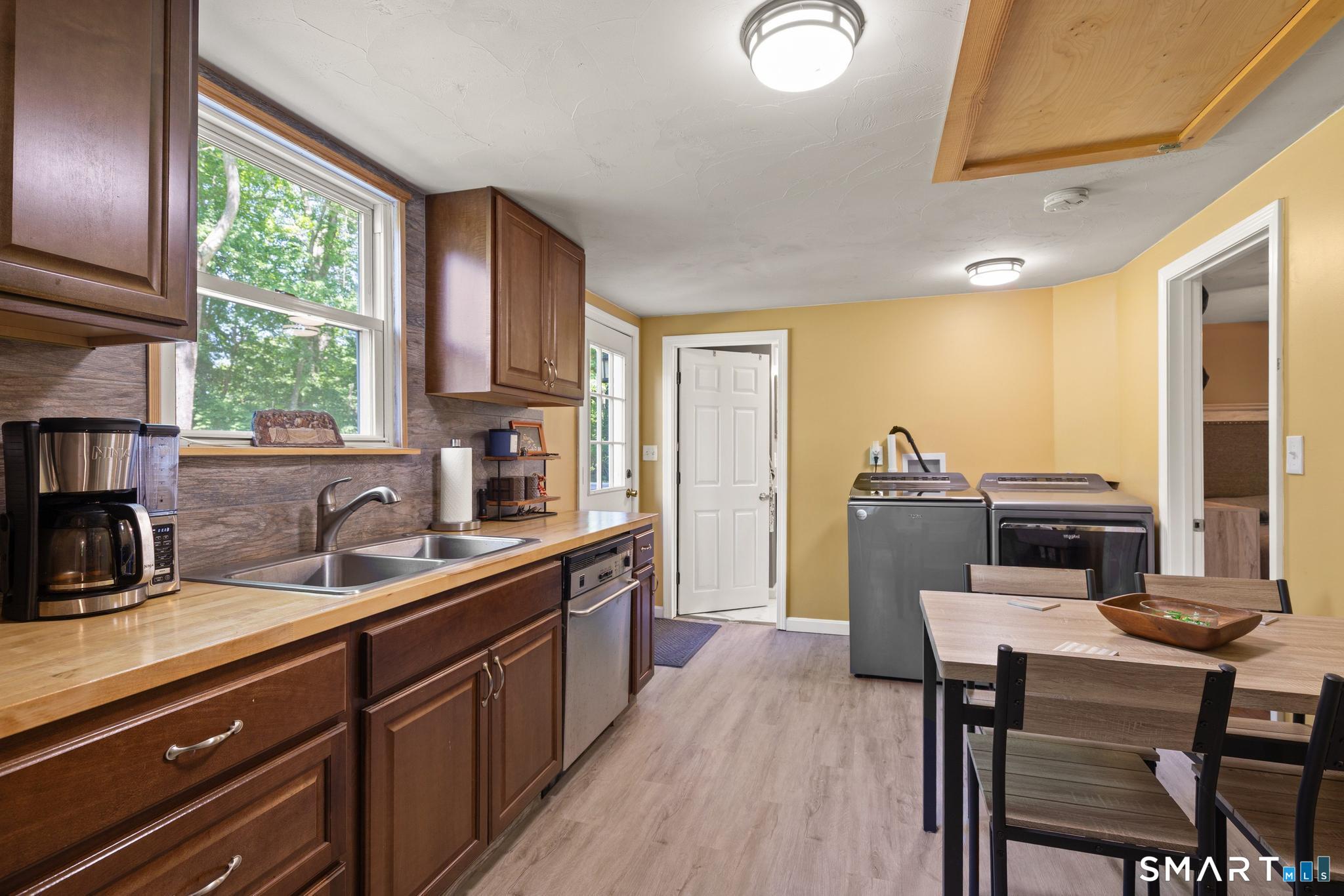 16 Shumway Avenue Killingly CT 06239