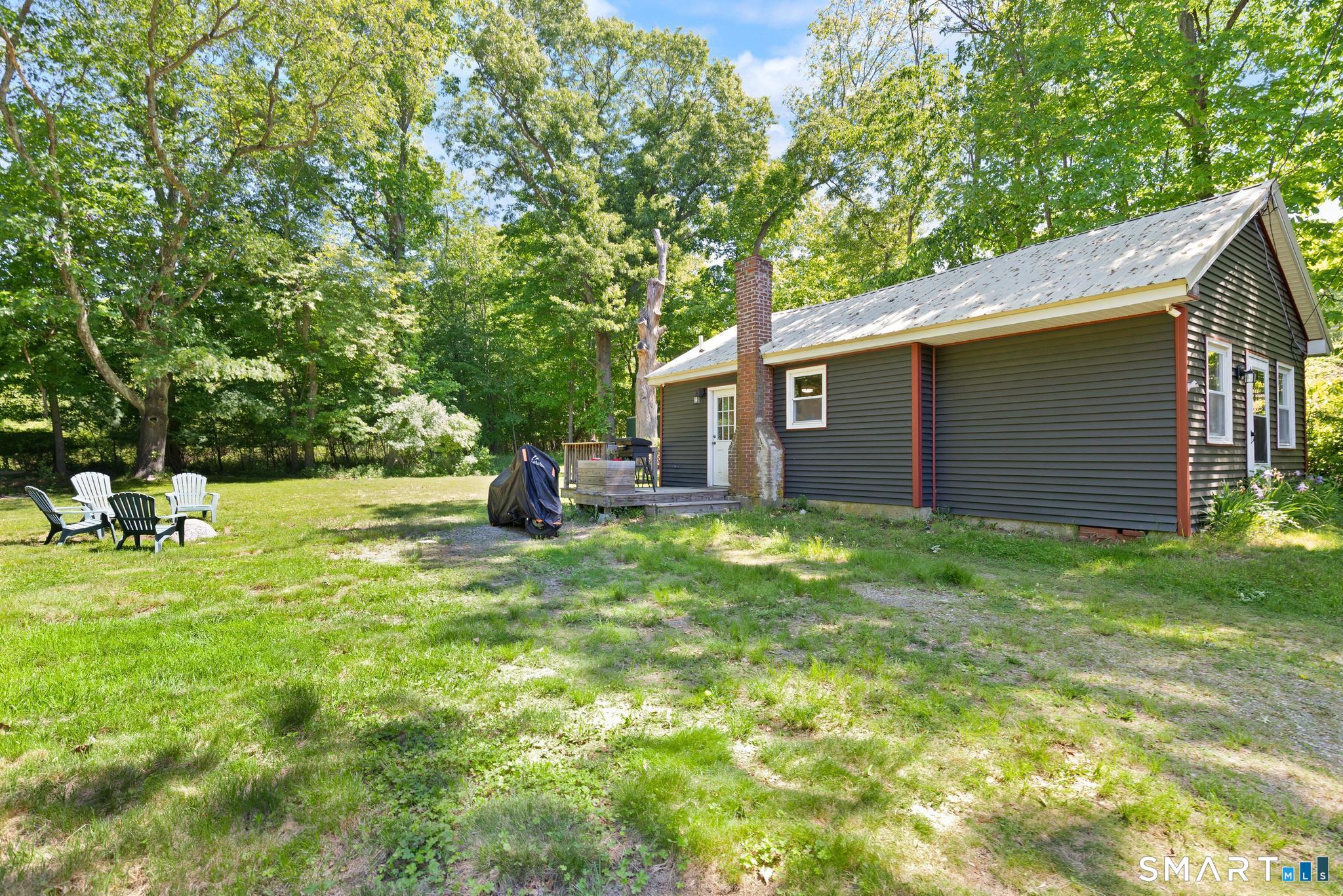 16 Shumway Avenue Killingly CT 06239