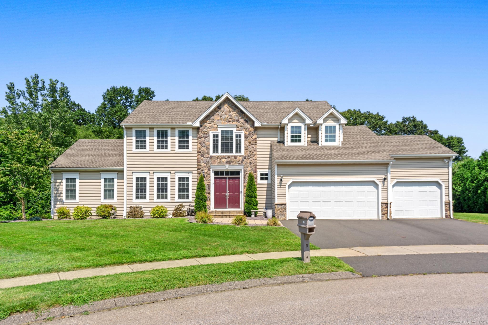 8 Deming Lane Cromwell CT 06416