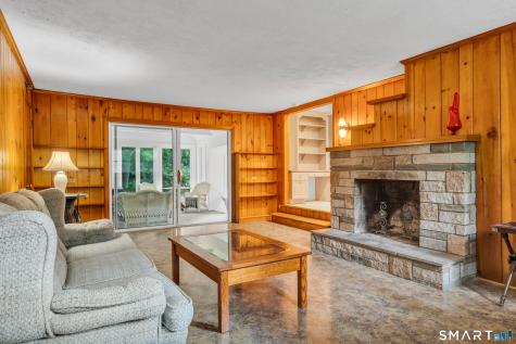 11 Autumn Lane Clinton CT 06413