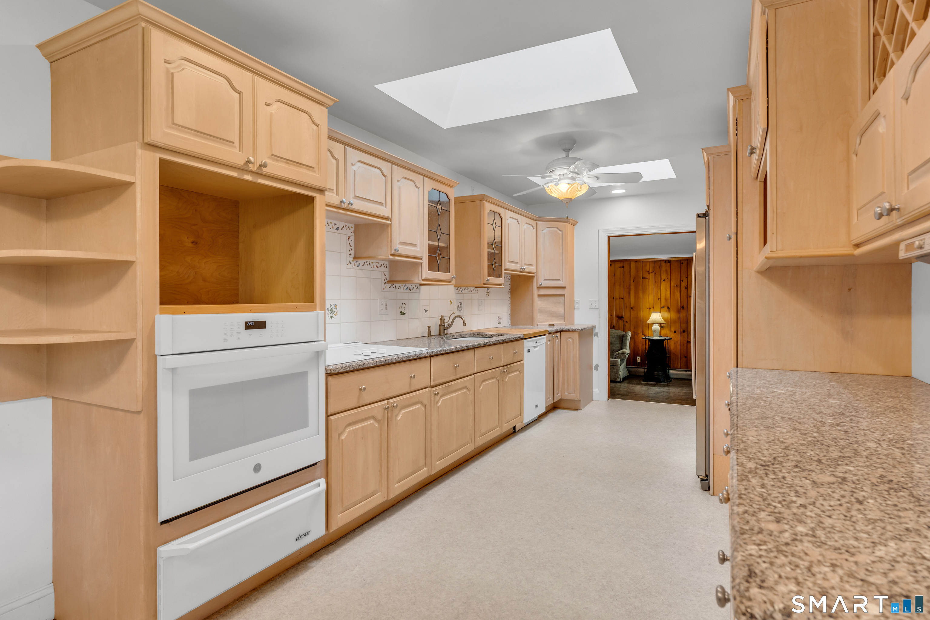 11 Autumn Lane Clinton CT 06413