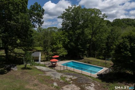 11 Autumn Lane Clinton CT 06413