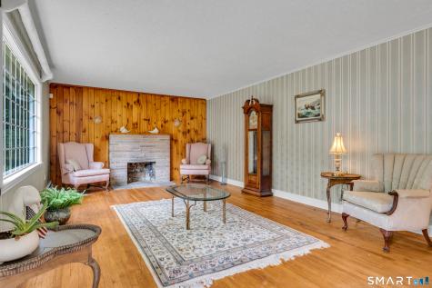 11 Autumn Lane Clinton CT 06413