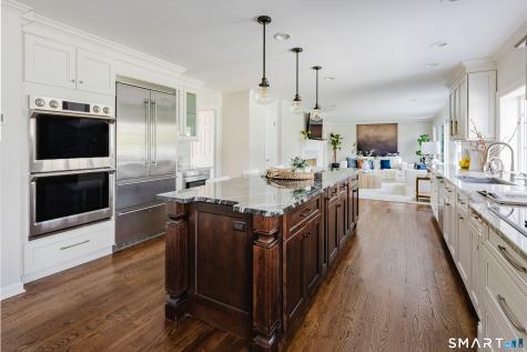 26 Farm Road New Canaan CT 06840