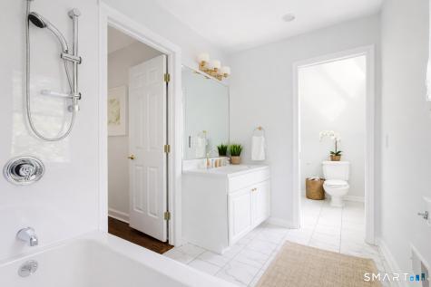 26 Farm Road New Canaan CT 06840