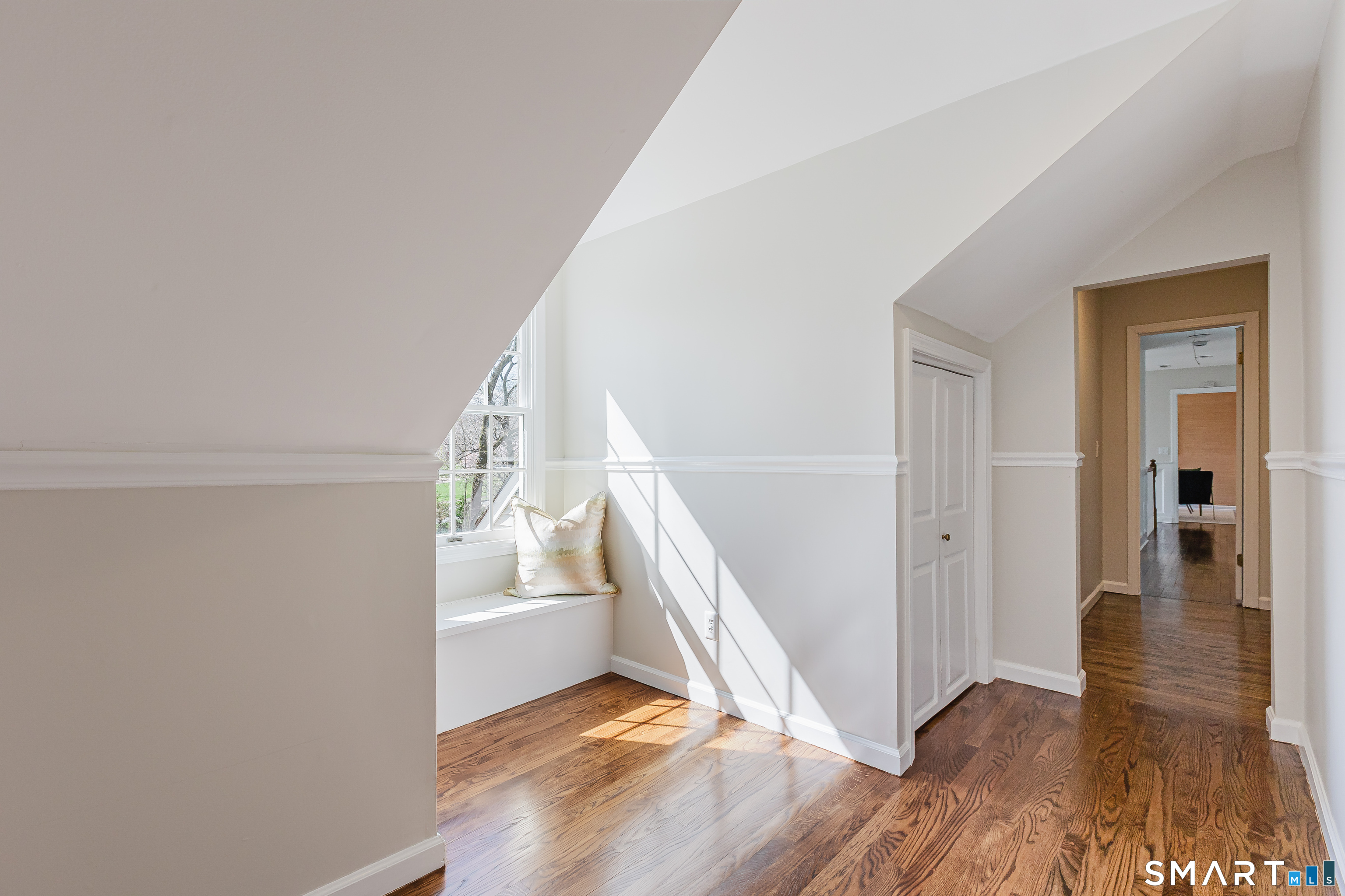 26 Farm Road New Canaan CT 06840