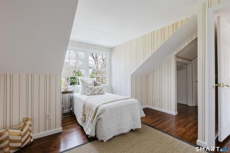 26 Farm Road New Canaan CT 06840