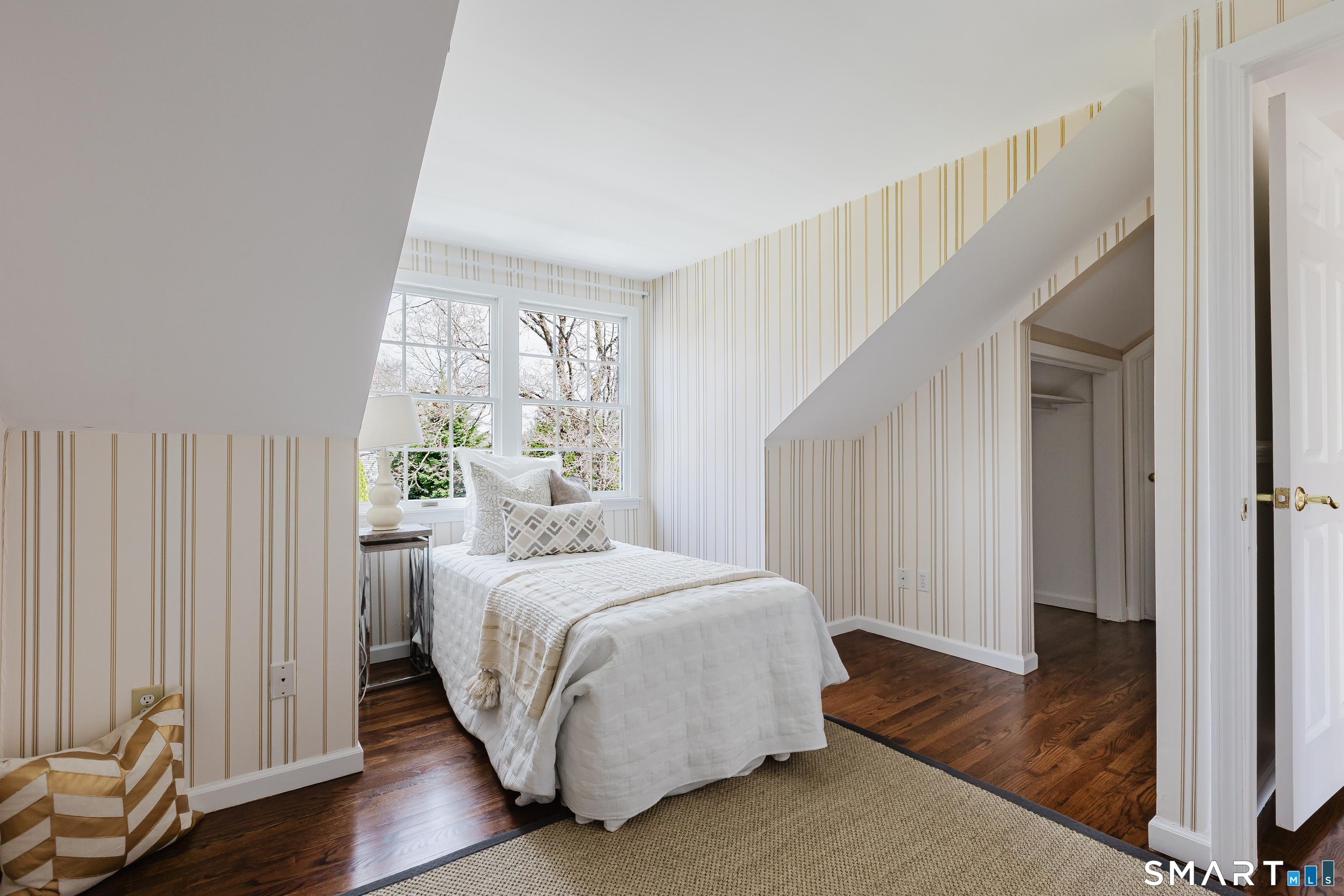 26 Farm Road New Canaan CT 06840
