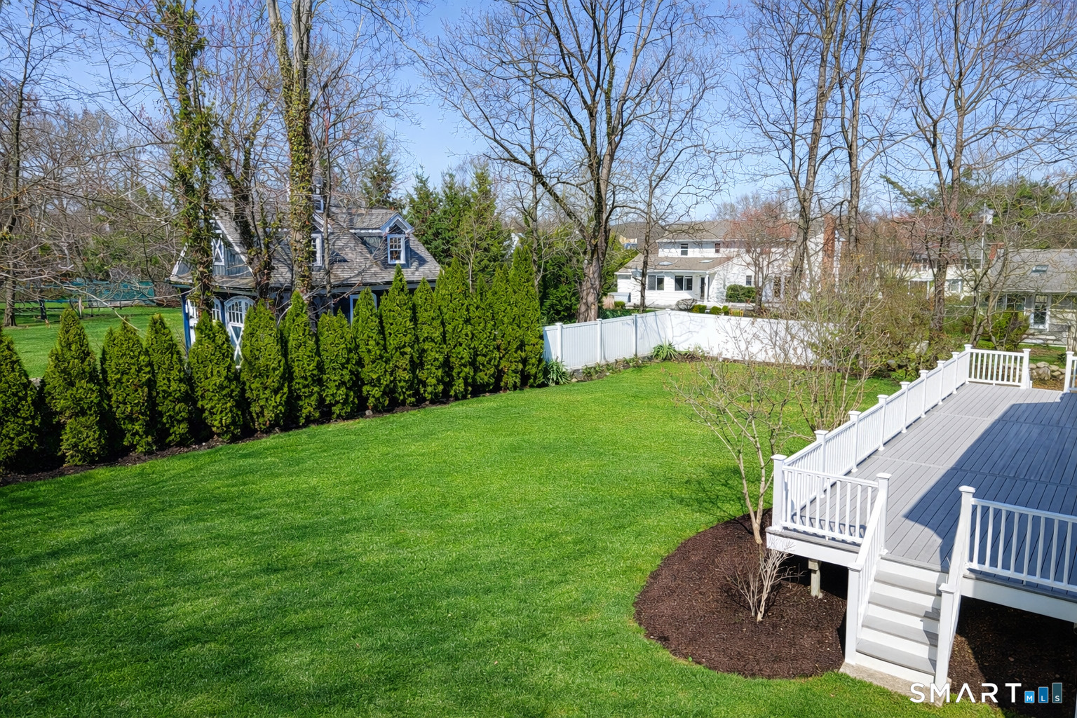 26 Farm Road New Canaan CT 06840