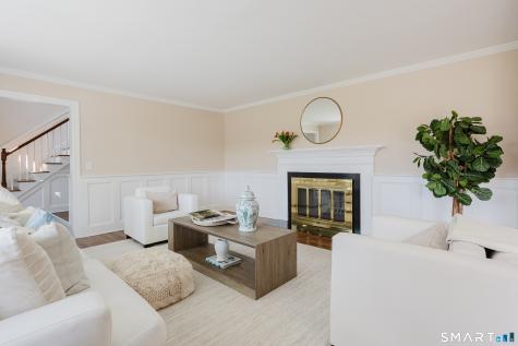 26 Farm Road New Canaan CT 06840
