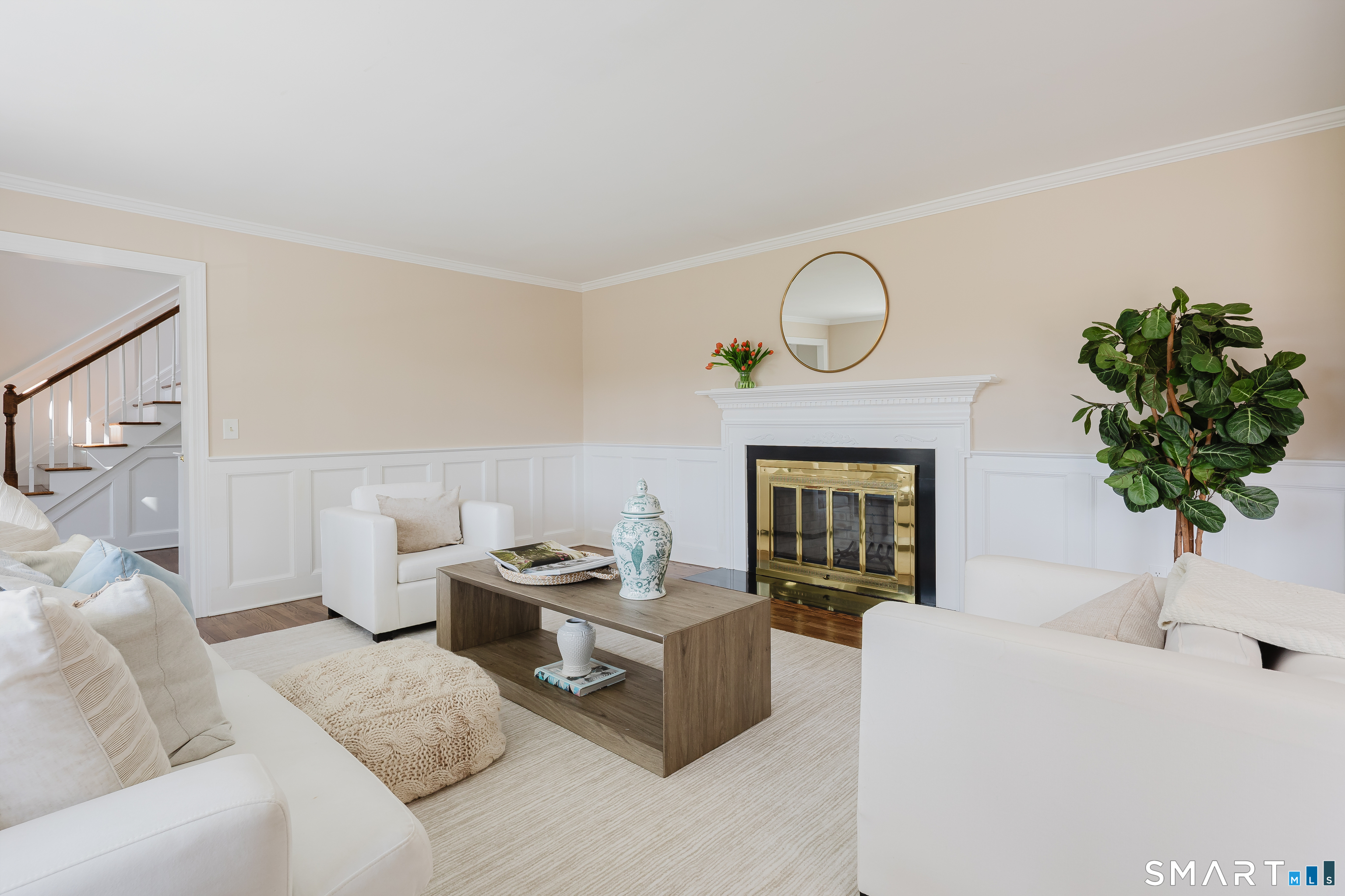 26 Farm Road New Canaan CT 06840