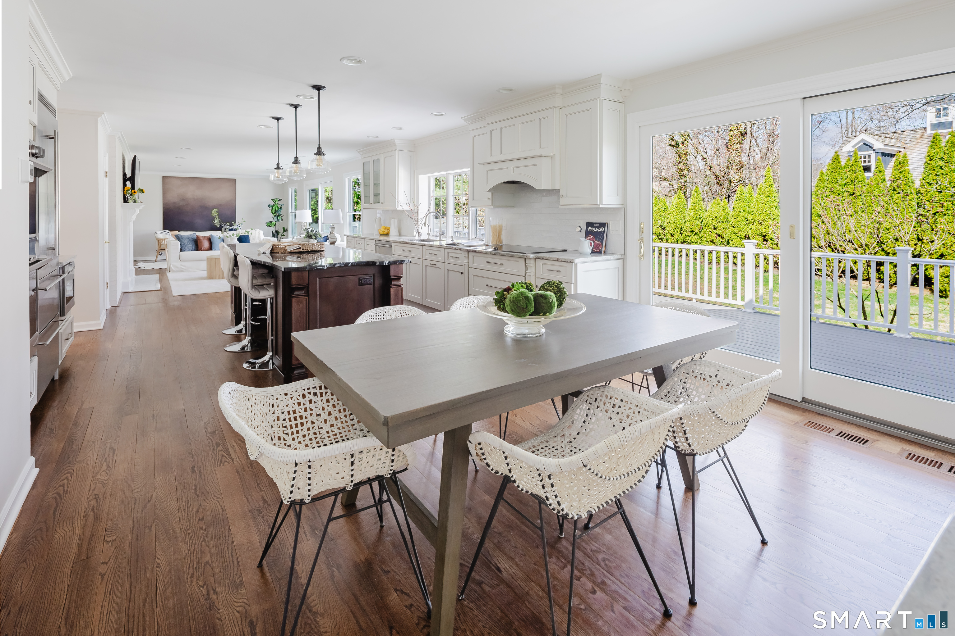 26 Farm Road New Canaan CT 06840
