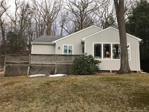 39 Paul Street Danbury CT 06810