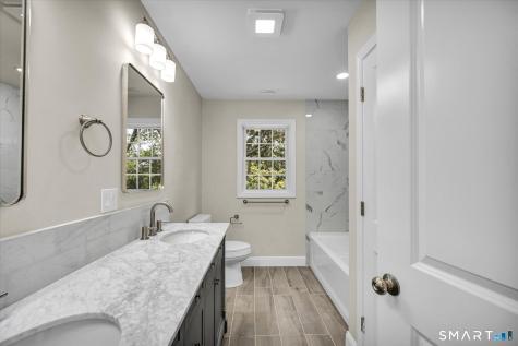 33 Brightwood Lane West Hartford CT 06110