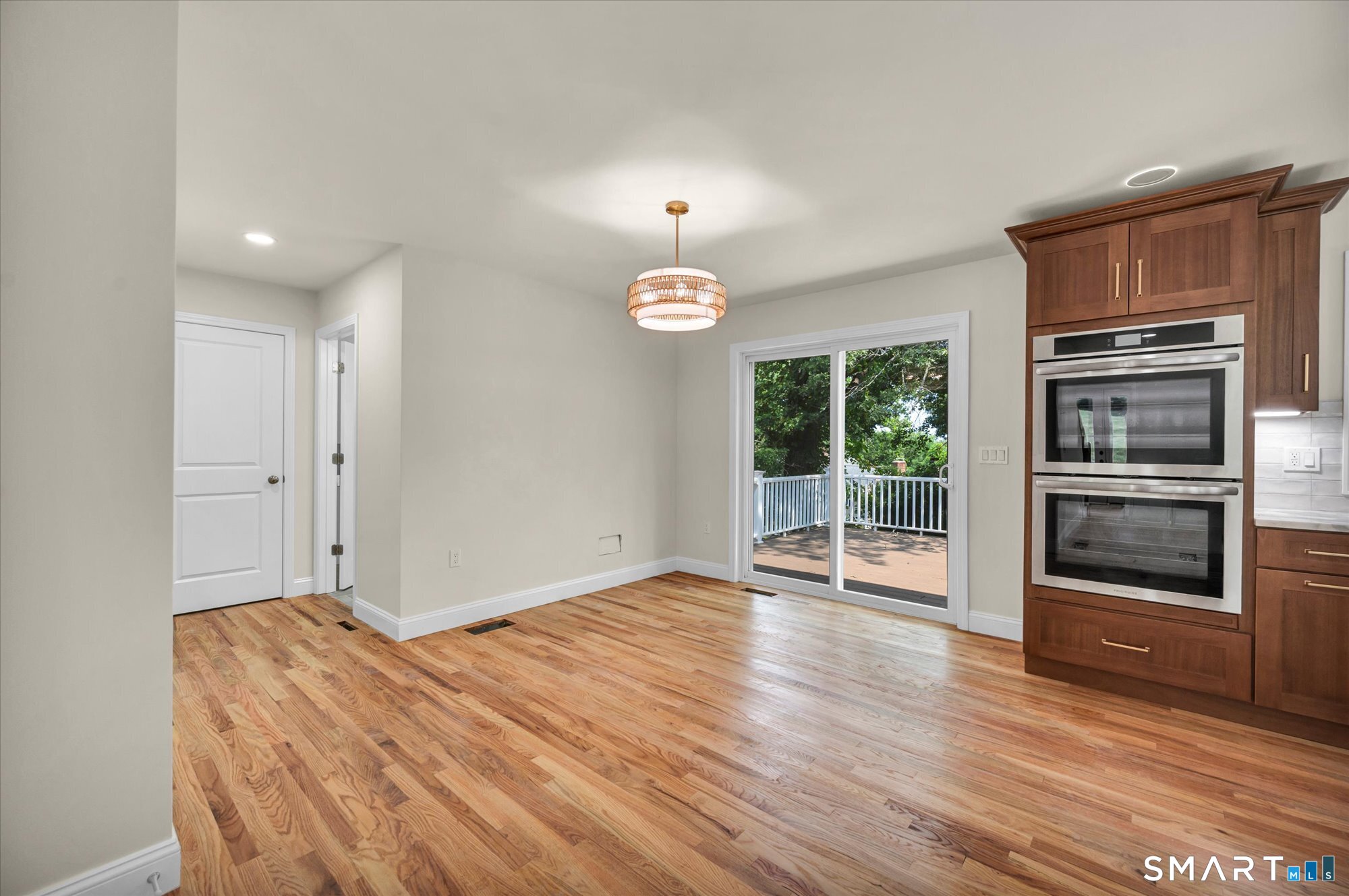 33 Brightwood Lane West Hartford CT 06110