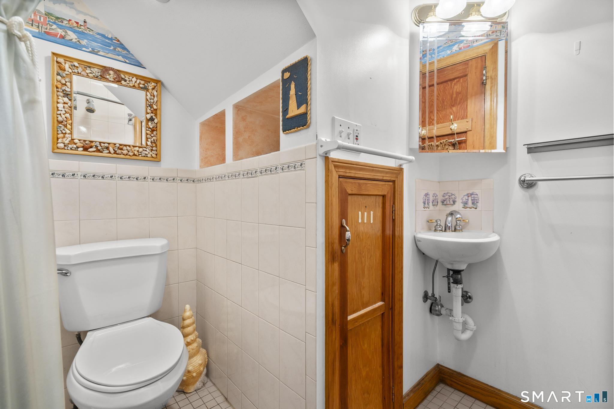 22 Rodney Street Hartford CT 06105