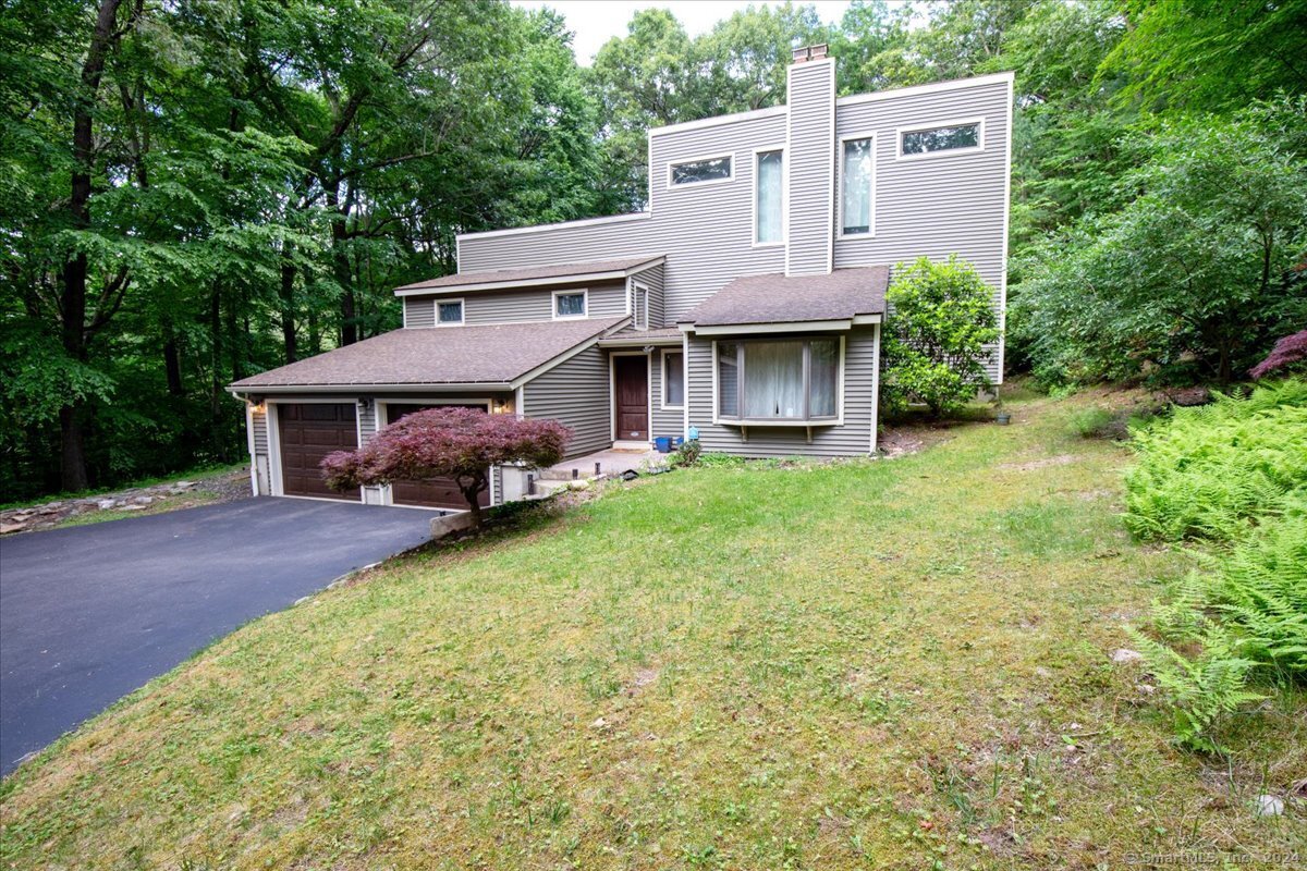 54 Strickland Street Glastonbury CT 06033
