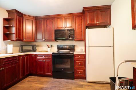33 Kingswood Road Danbury CT 06811