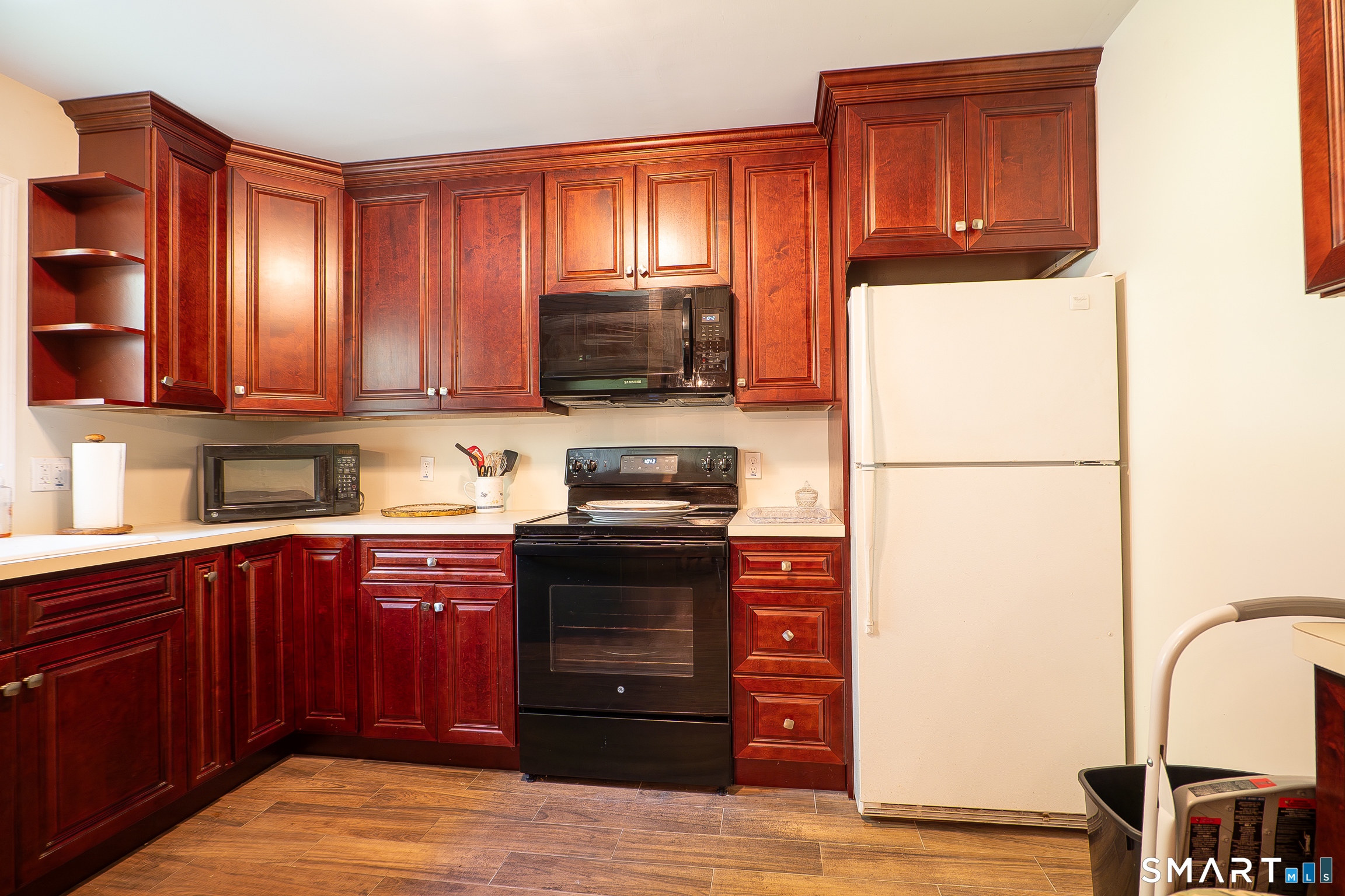 33 Kingswood Road Danbury CT 06811