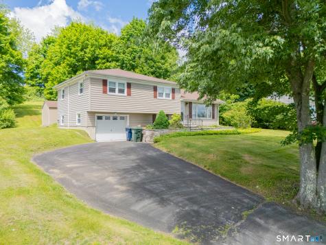 33 Kingswood Road Danbury CT 06811
