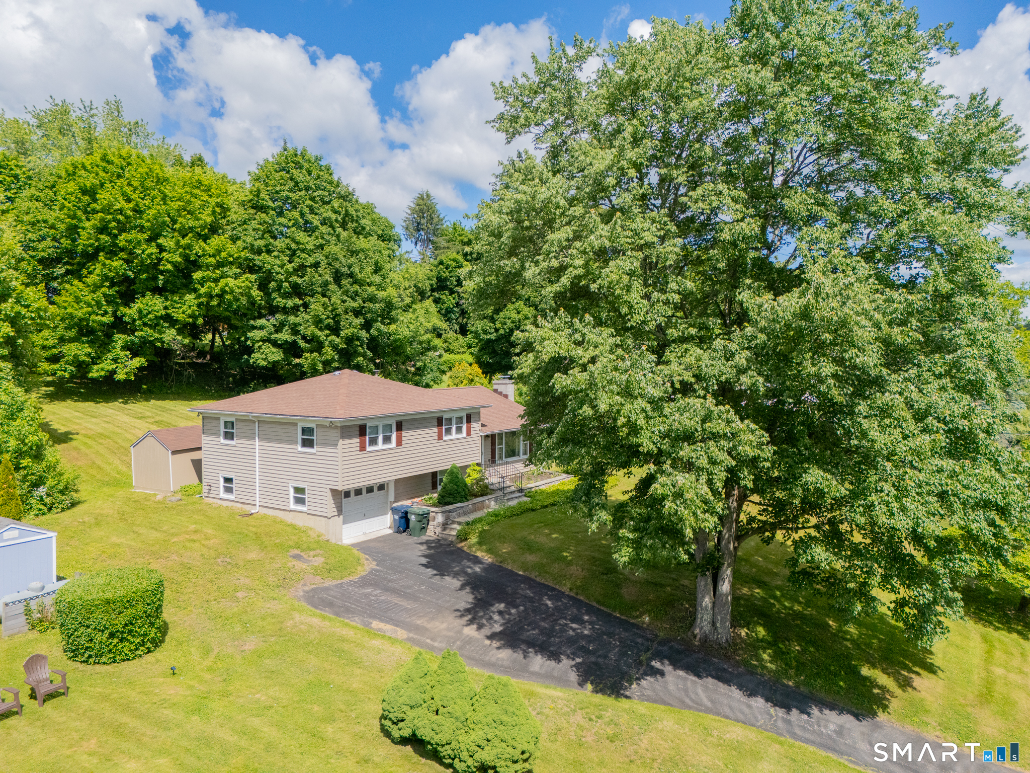 33 Kingswood Road Danbury CT 06811