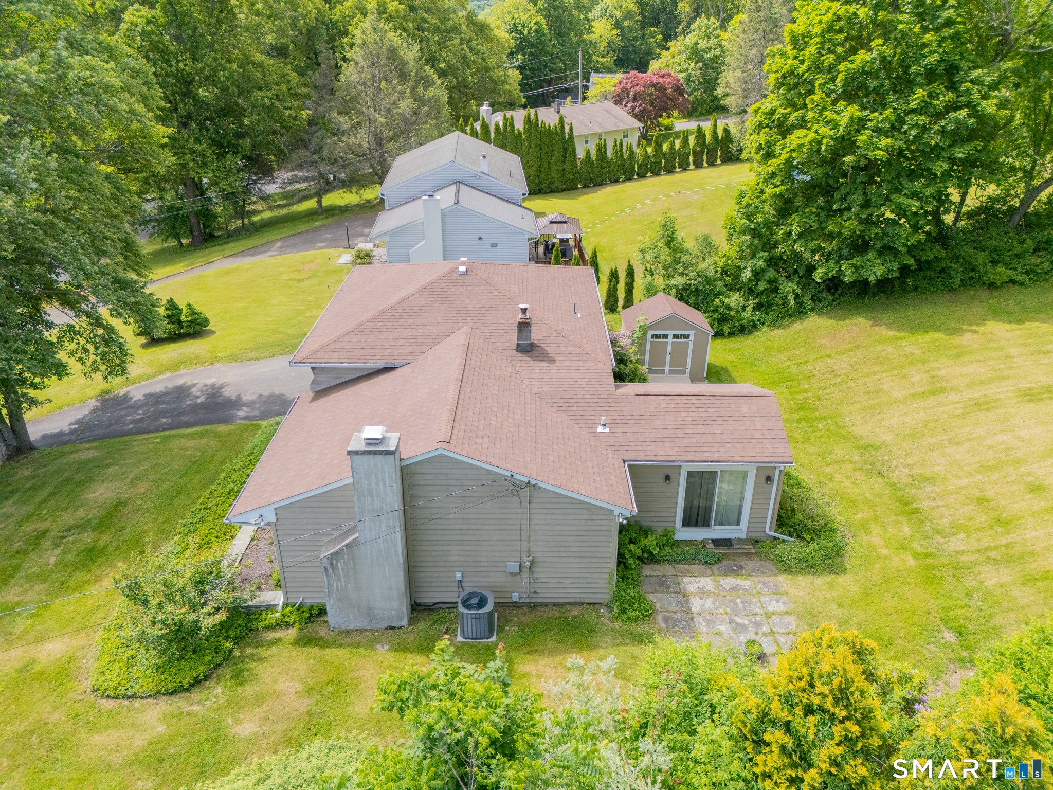 33 Kingswood Road Danbury CT 06811