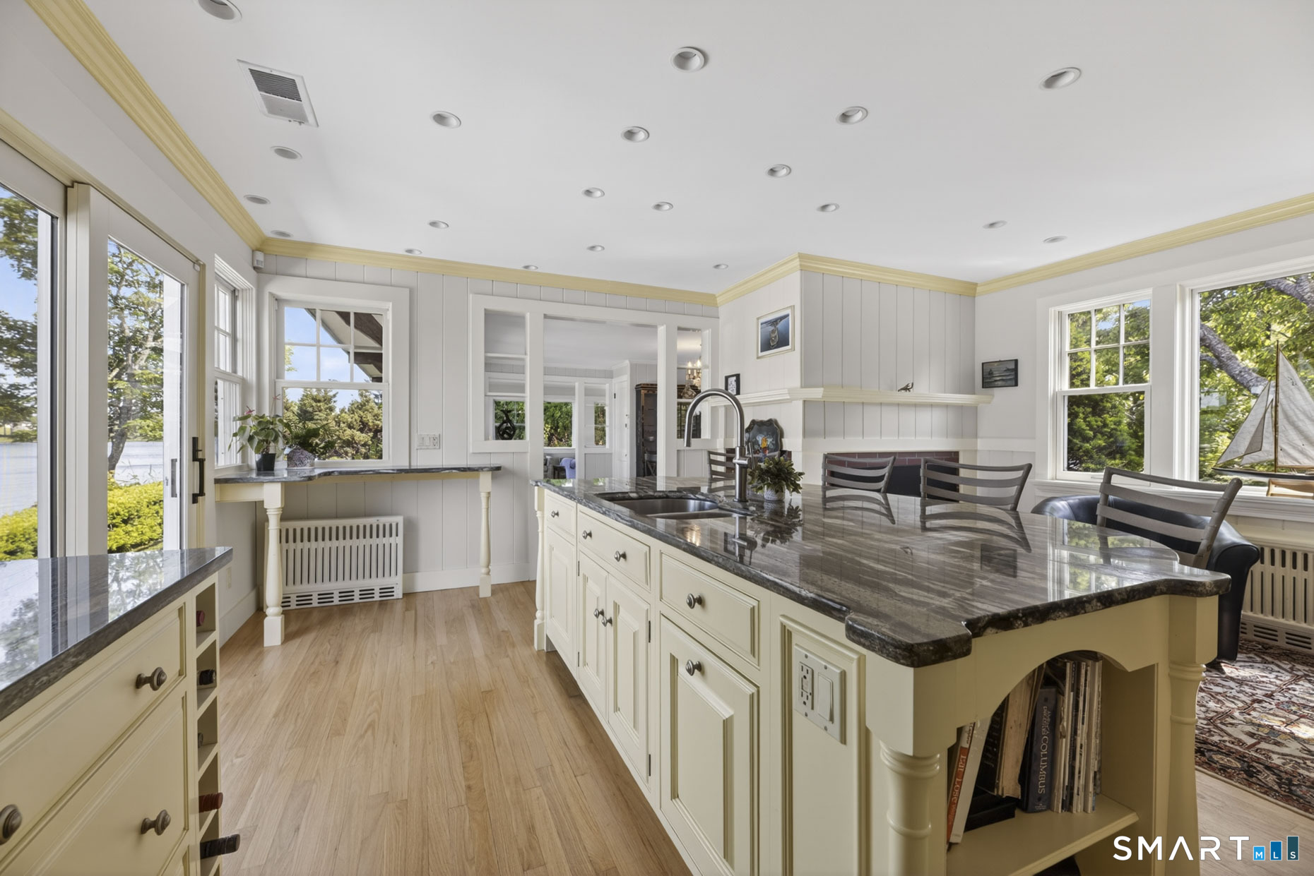 97 River Road Stonington CT 06379