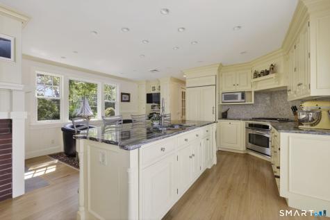 97 River Road Stonington CT 06379