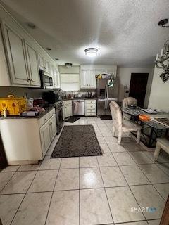 39 Westcliff Drive West Hartford CT 06117