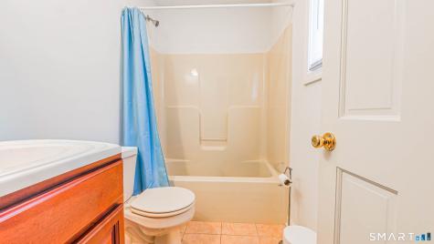 45 Daytona Street West Haven CT 06516