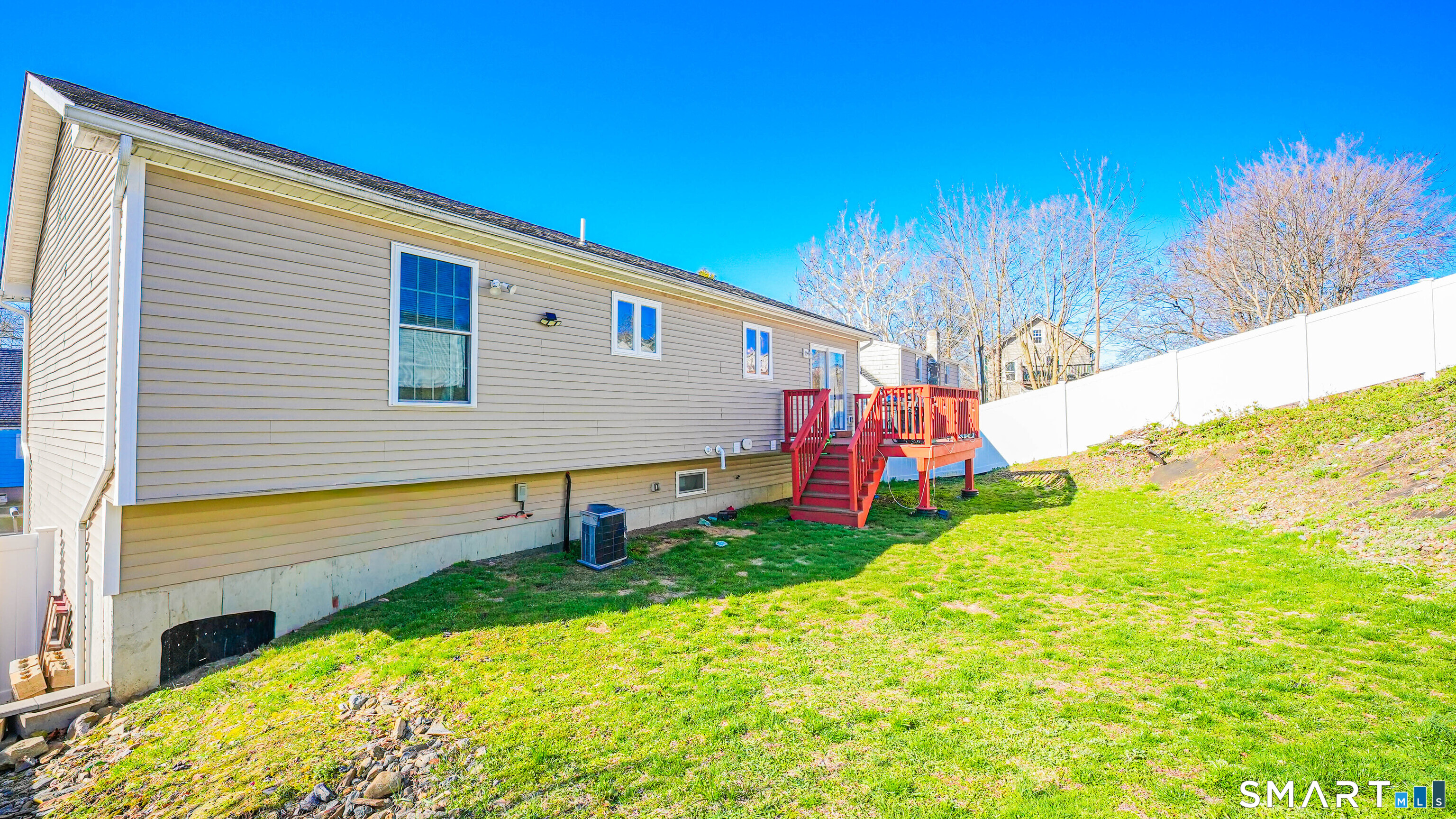 45 Daytona Street West Haven CT 06516