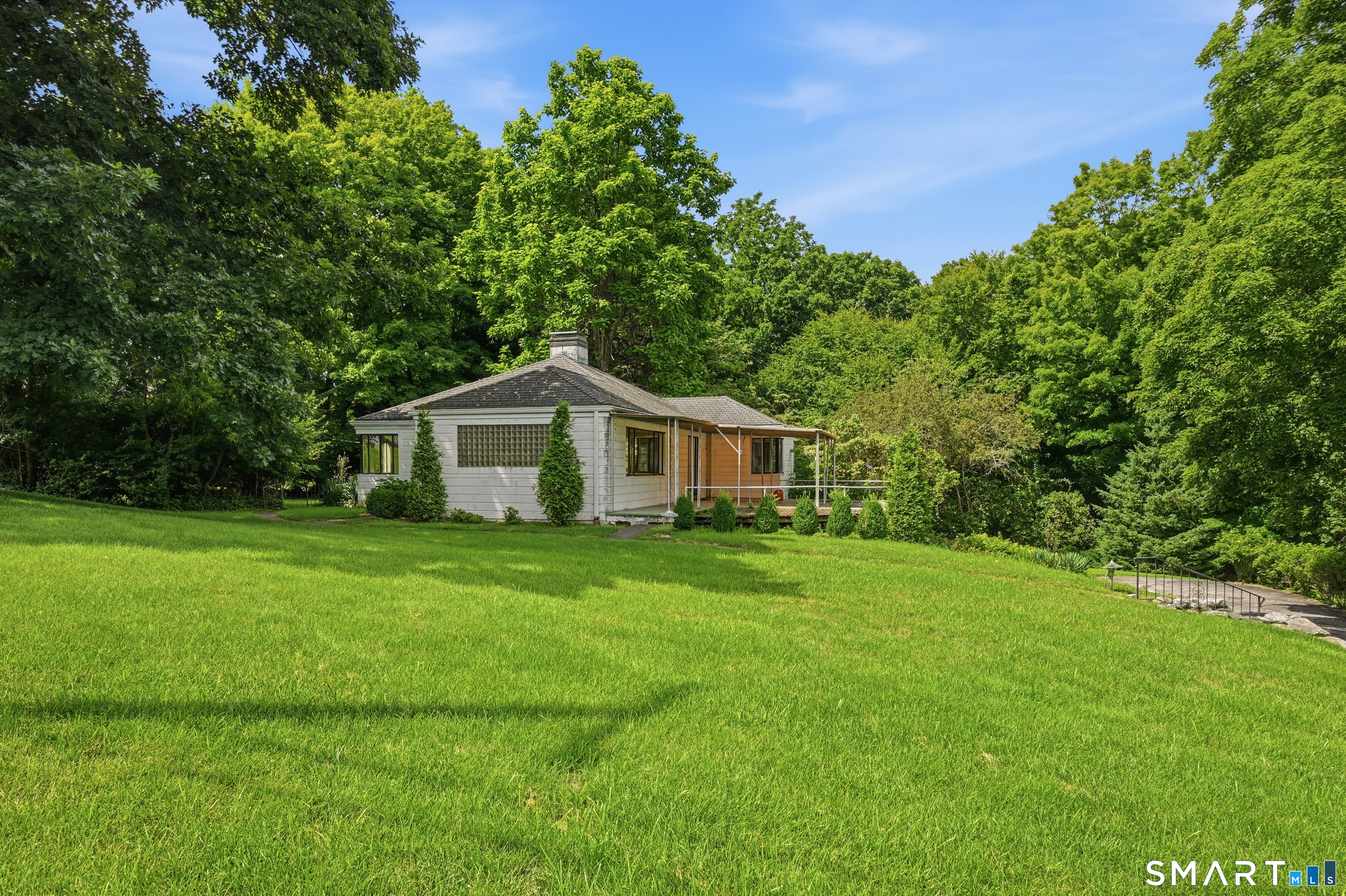 6 Taylor Road Bethel CT 06801
