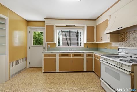 6 Taylor Road Bethel CT 06801