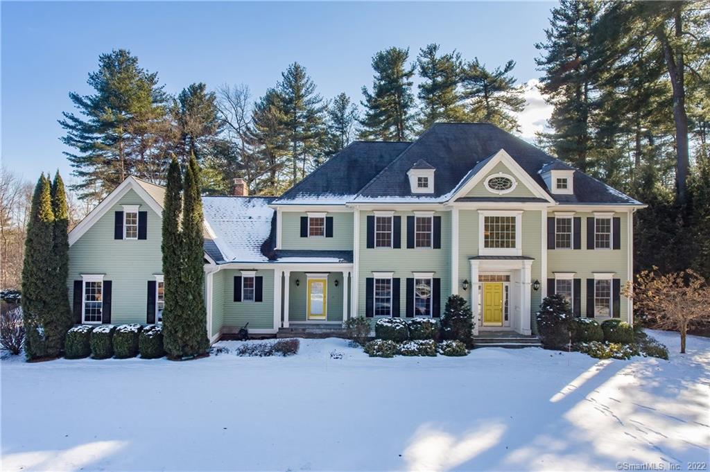 27 Cambridge Crossing Avon CT 06001