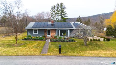 8 Mountain View Drive New Milford CT 06776