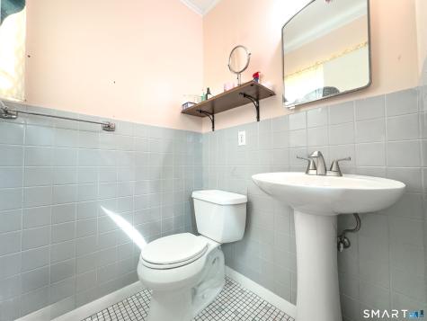 8 Mountain View Drive New Milford CT 06776