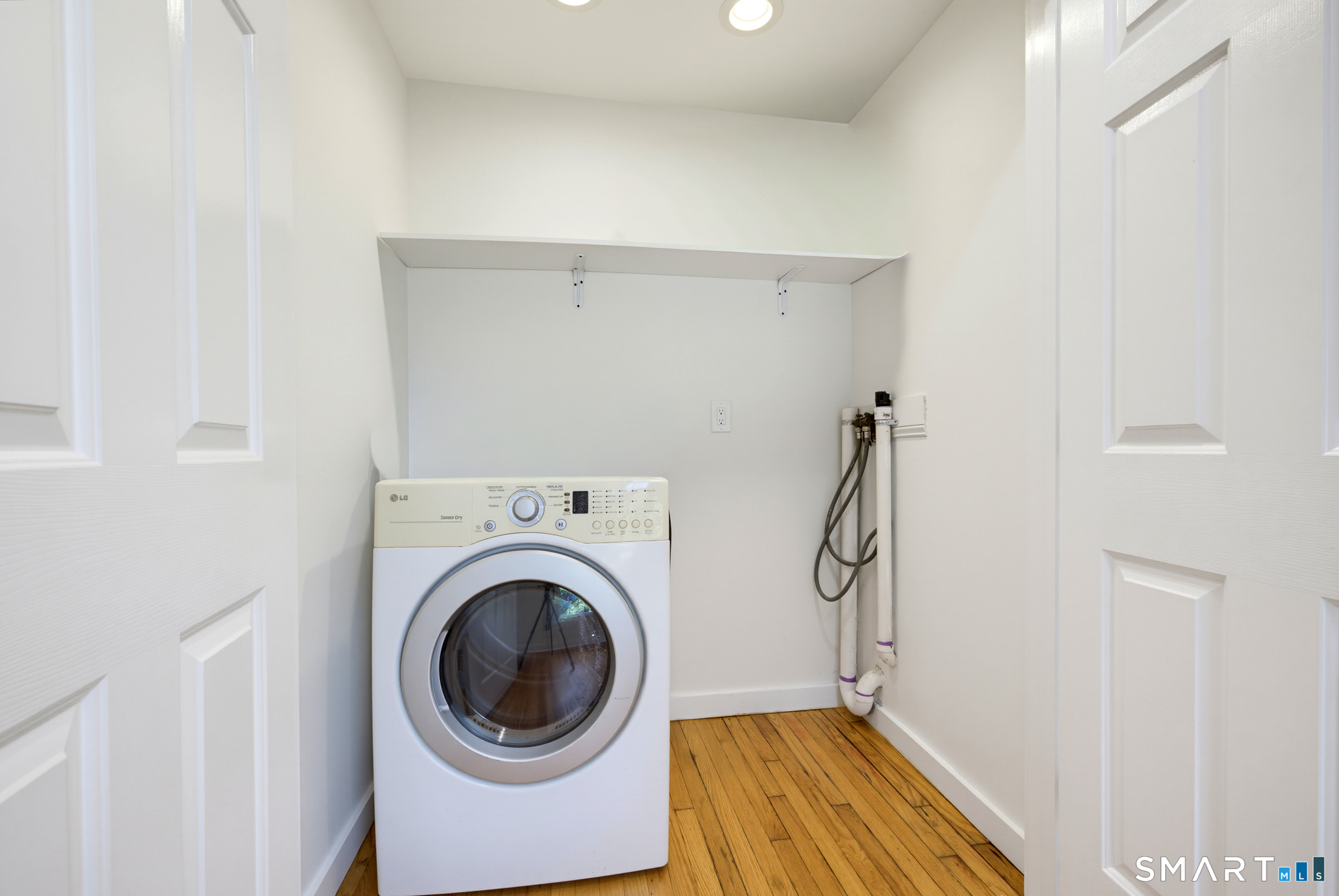 729 Ellington Road South Windsor CT 06074