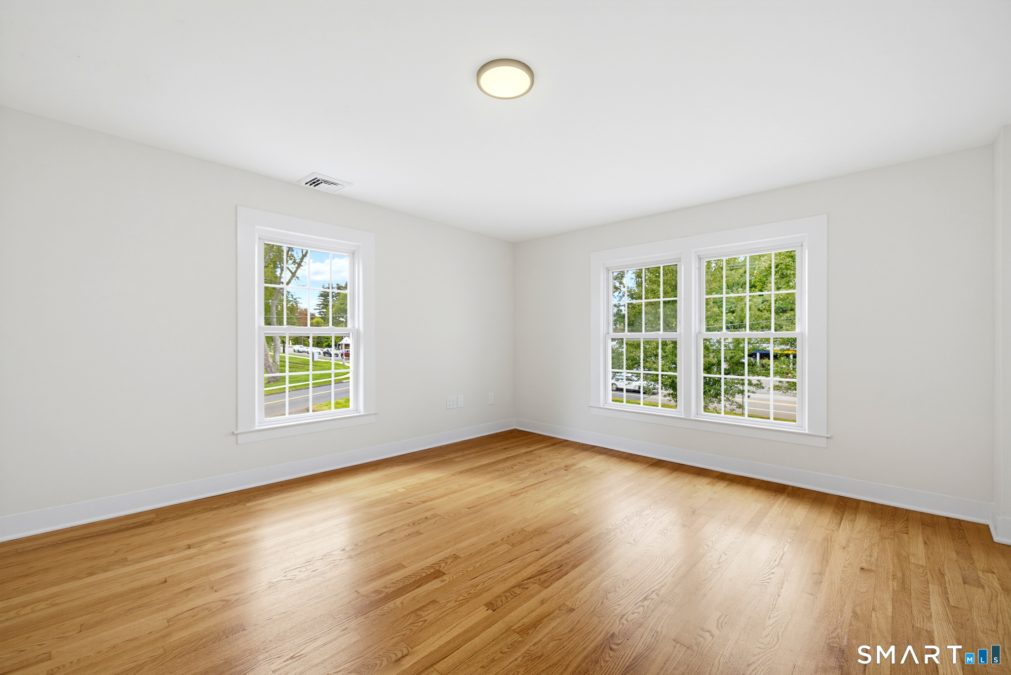 729 Ellington Road South Windsor CT 06074