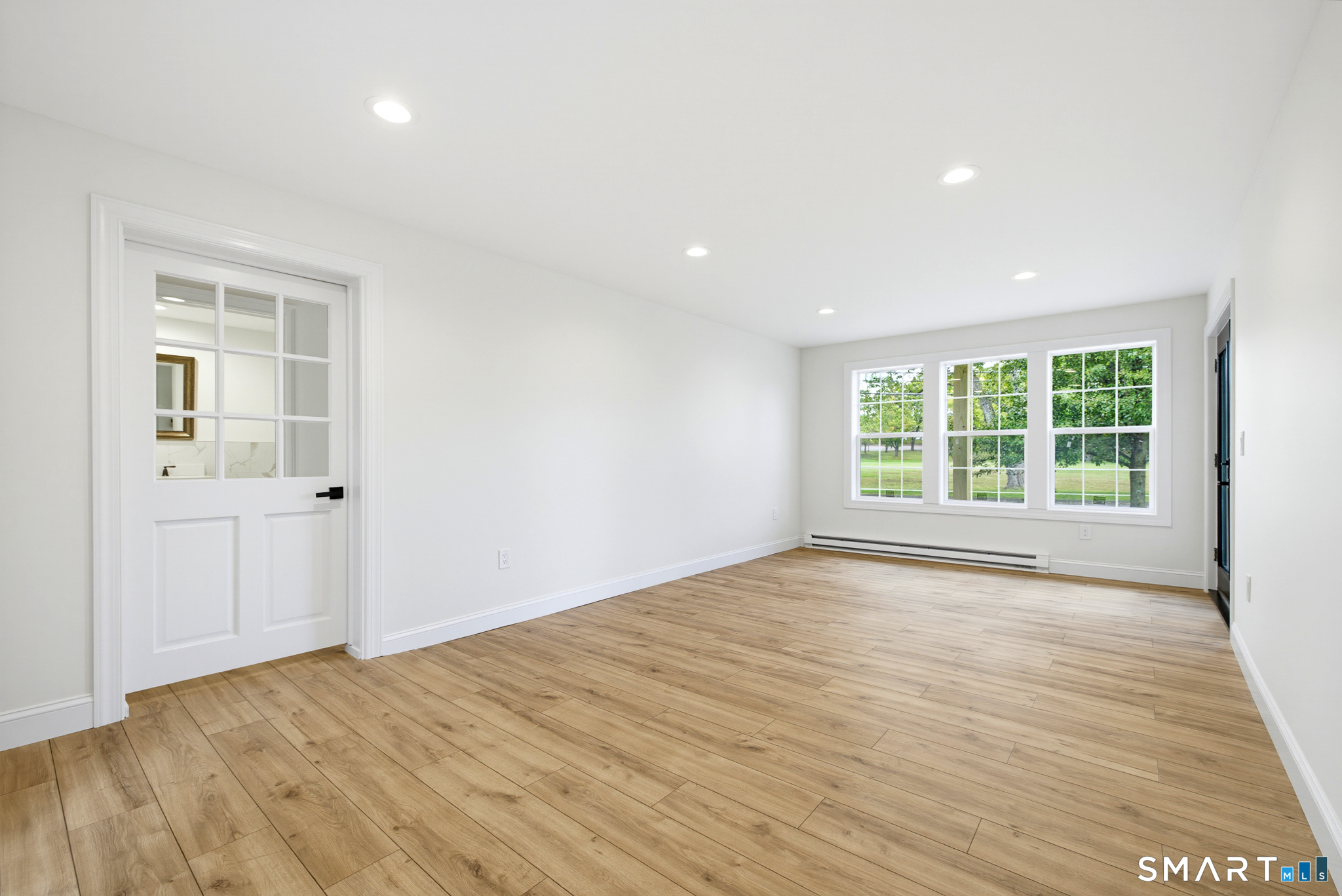 729 Ellington Road South Windsor CT 06074