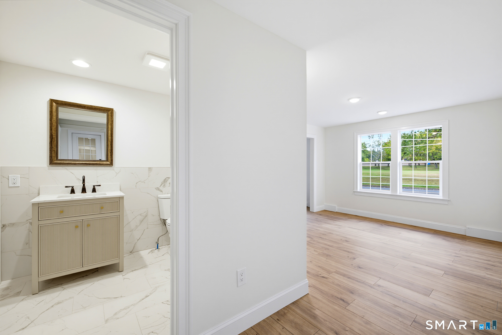 729 Ellington Road South Windsor CT 06074