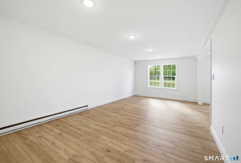 729 Ellington Road South Windsor CT 06074