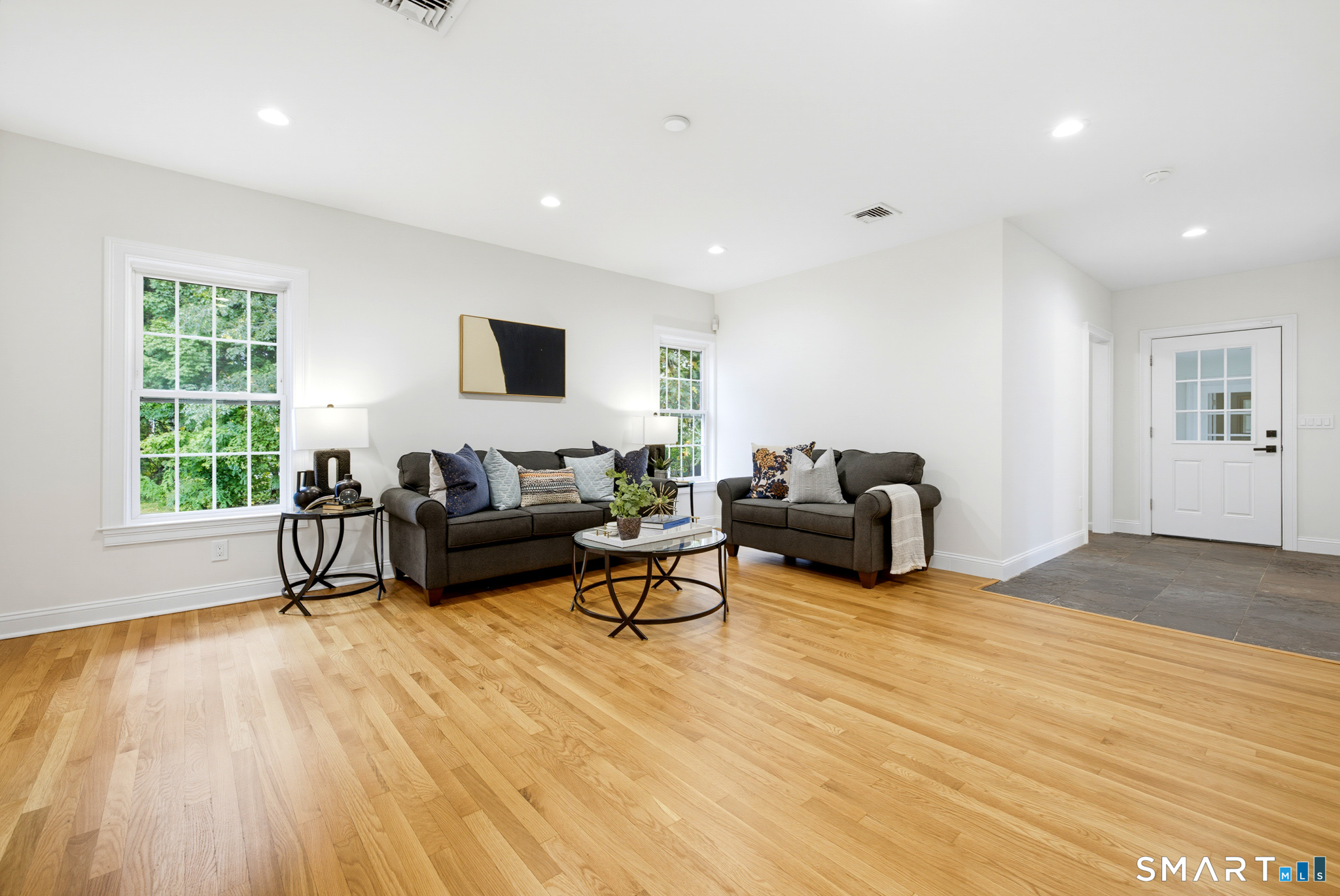 729 Ellington Road South Windsor CT 06074
