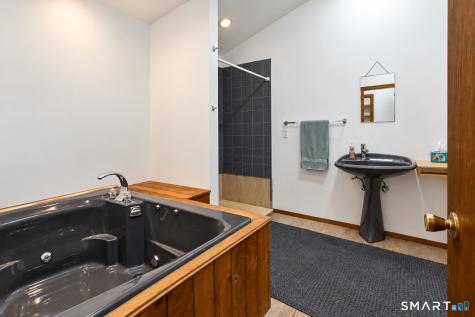 220 Richards Road New Hartford CT 06057