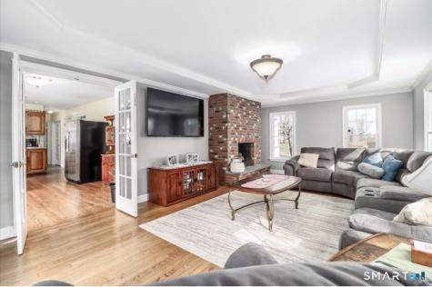 6 Belair Drive Danbury CT 06811