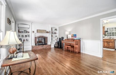 6 Belair Drive Danbury CT 06811