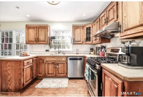 6 Belair Drive Danbury CT 06811