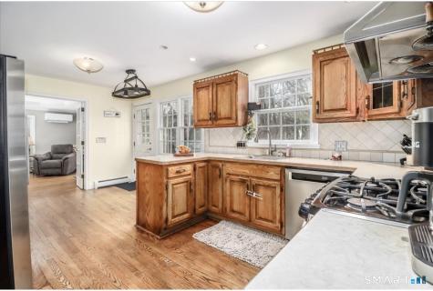 6 Belair Drive Danbury CT 06811
