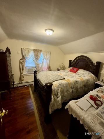 11 Bliss Street East Hartford CT 06108