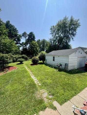 11 Bliss Street East Hartford CT 06108
